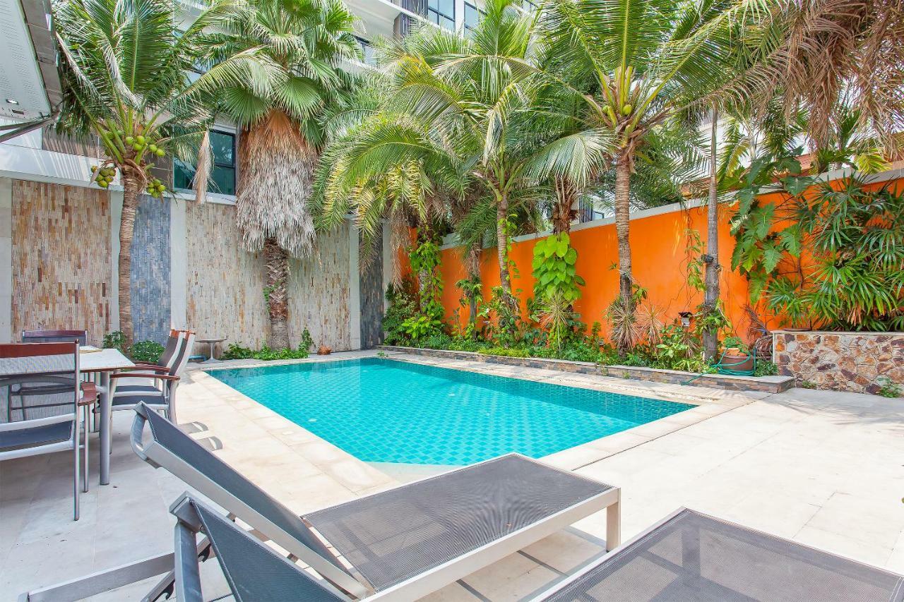Royale Grand Villa Pattaya Exteriör bild