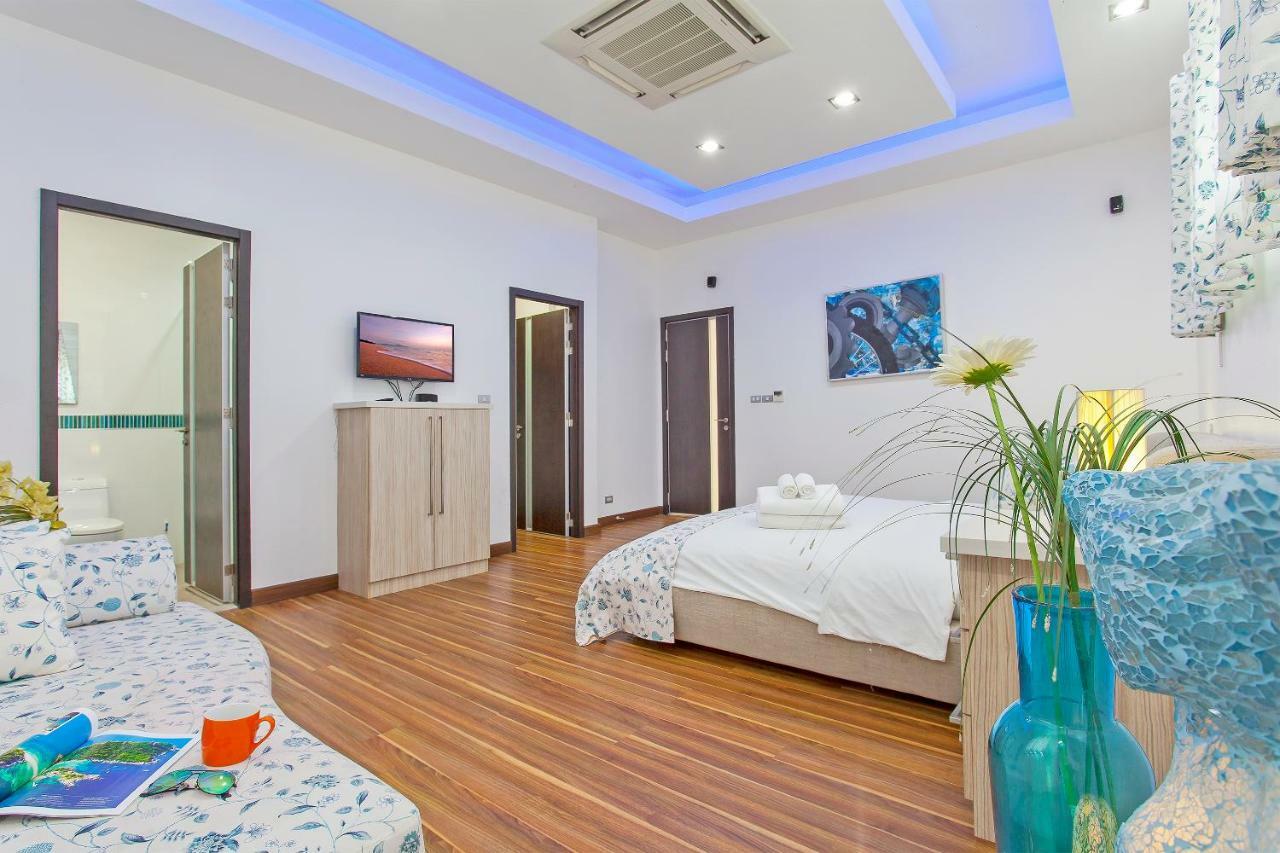 Royale Grand Villa Pattaya Exteriör bild