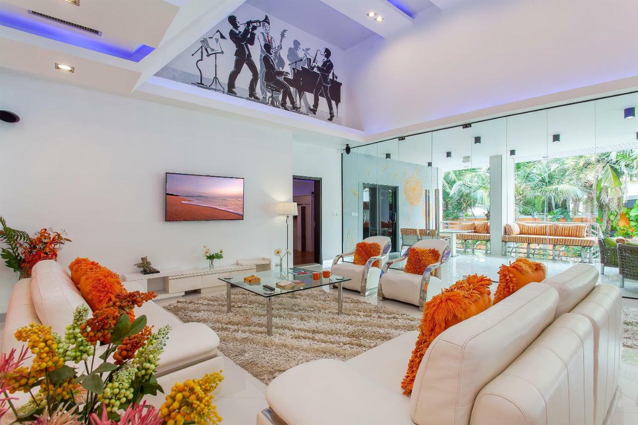 Royale Grand Villa Pattaya Exteriör bild