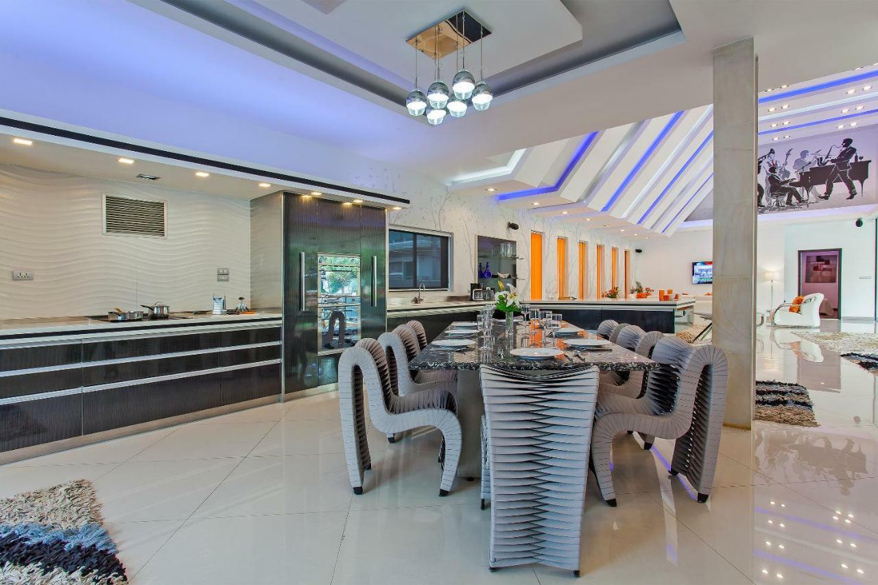 Royale Grand Villa Pattaya Exteriör bild